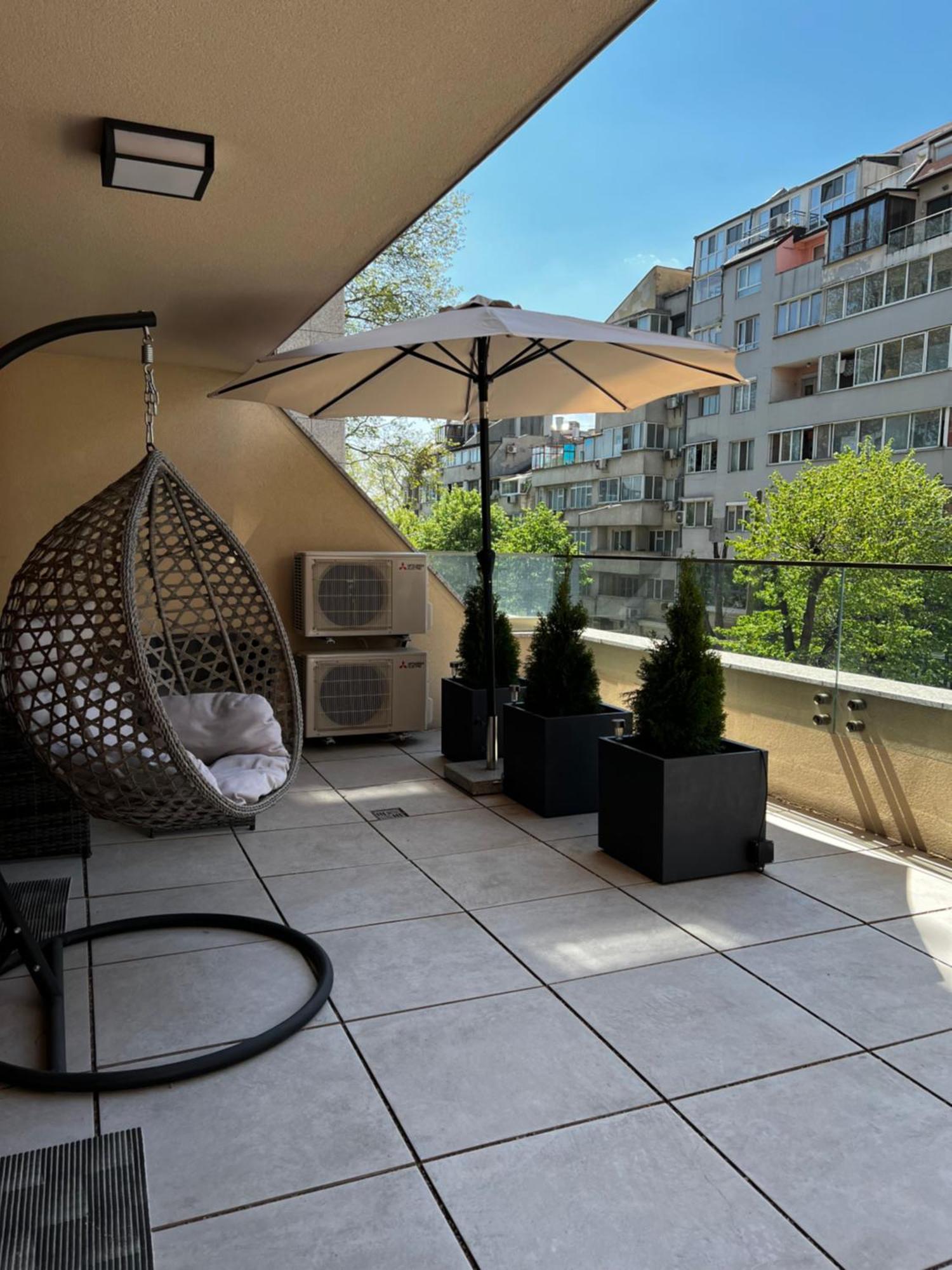 A-Brilliant, New! Spacious & Modern Apartment In Varna Whit Garage Exterior photo